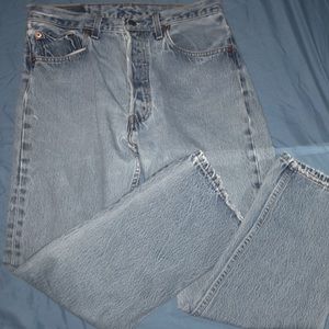 Light washed Levi jeans